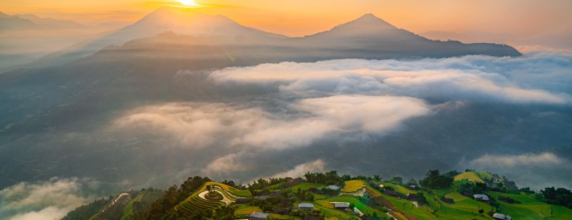 Hoang Su Phi Market: A Colorful Mountain Gathering in Ha Giang