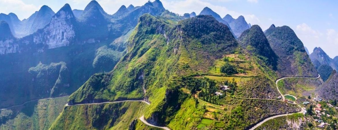 Explore 6 Big Reasons to Rent A Motorbike For Ha Giang Loop