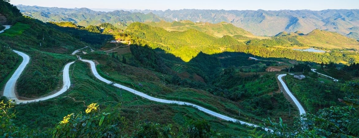 Ha Giang Loop Season Guide: Rice Terraces and Buckwheat Flowers