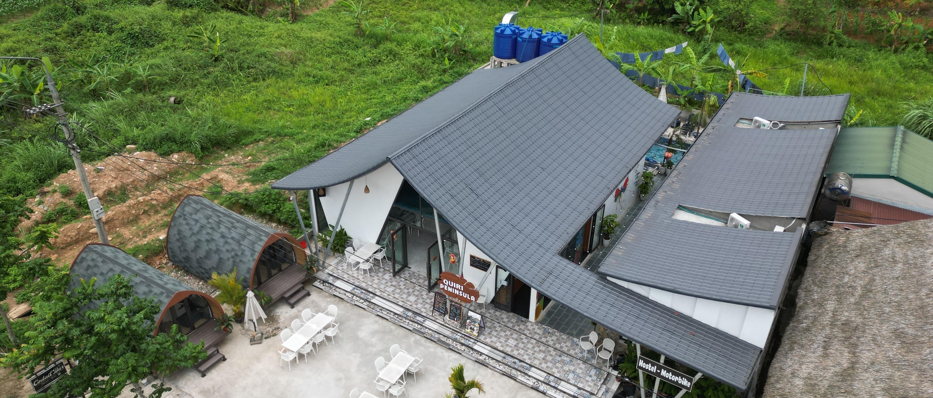  Comfortable, modern design