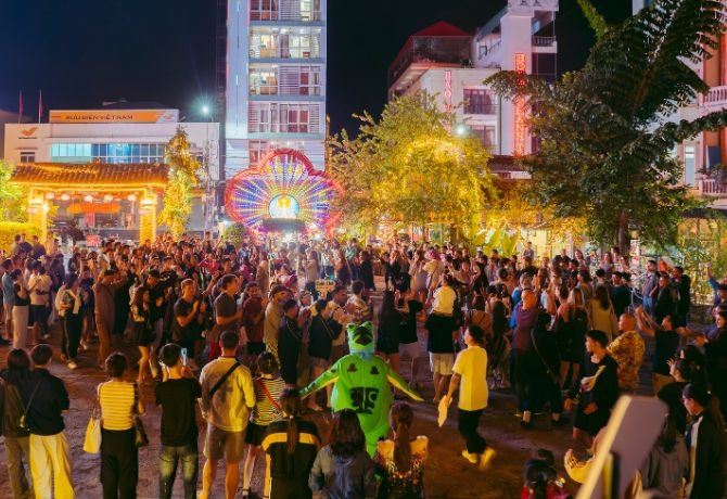 A Fun Night at Old Quarter of Dong Van