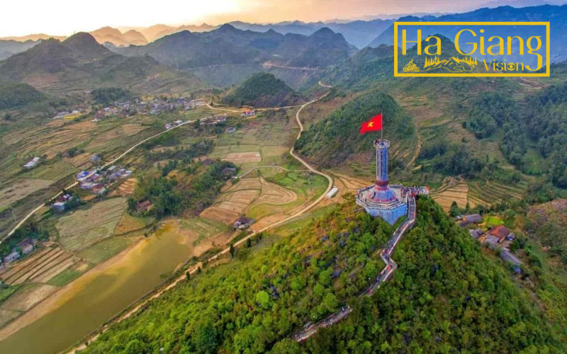 The Lung Cu Flag Tower symbolizes national pride within Ha Giang tourist attractions.