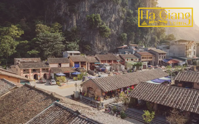 Visit Ha Giang to experience Dong Van Old Quarter’s cultural marketplace.