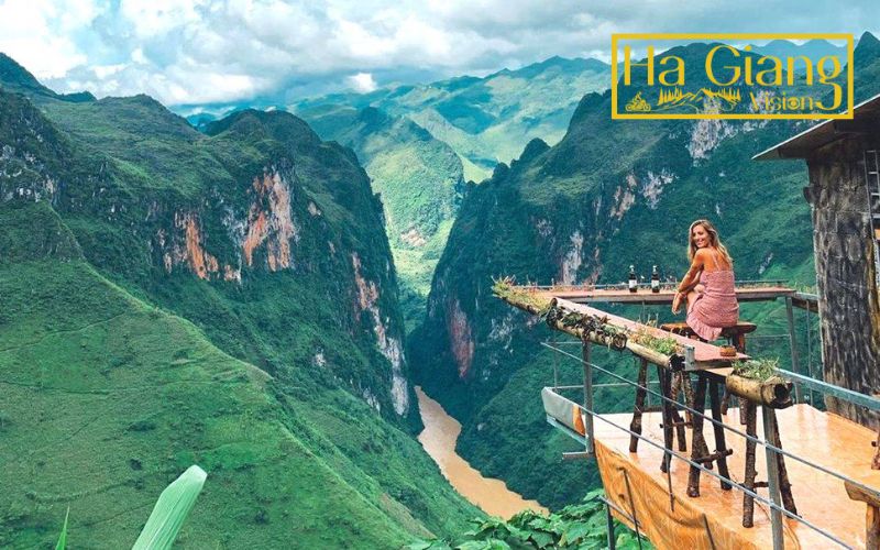 A mountaintop haven and one of the best coffee shop views.