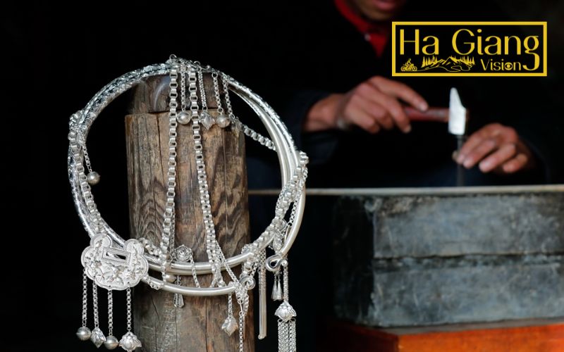 Handcrafted silver jewelry makes elegant Vietnamese souvenirs representing Ha Giang’s ethnic artistry.