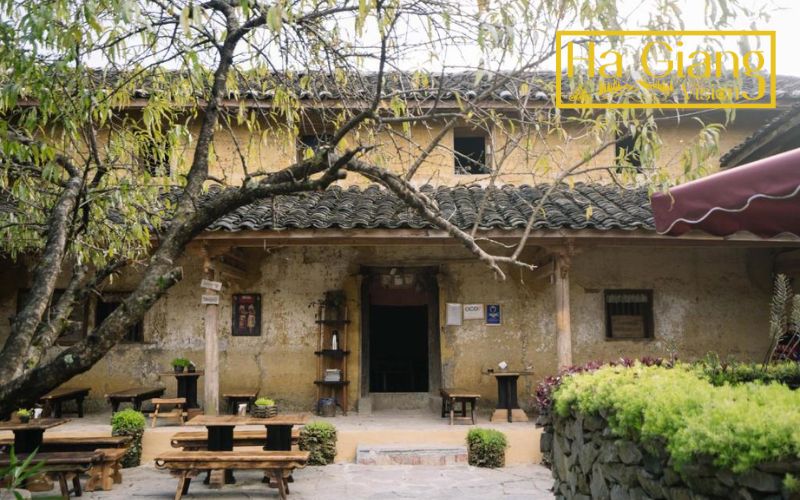 High-altitude charm and ethnic design define this best coffee shop experience.