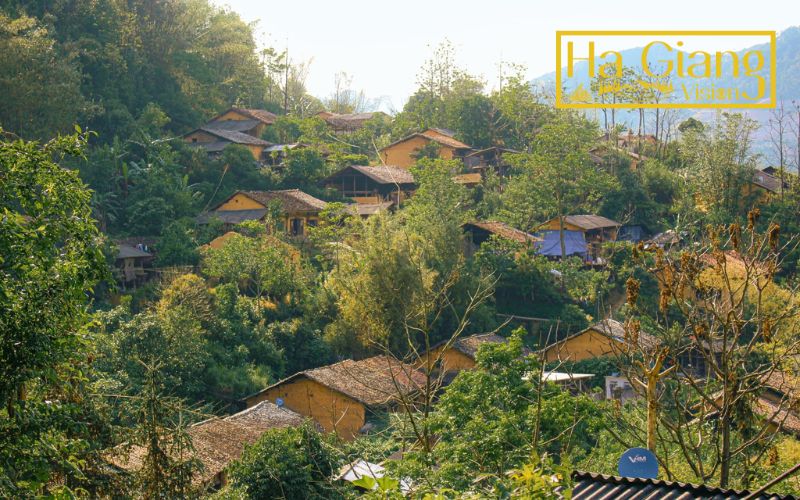 Thiên Hương represents Ha Giang’s hidden villages that preserve ancient charm and wooden architecture.