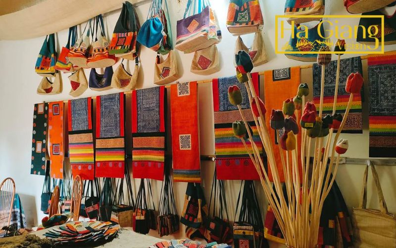 Traditional brocade products are among the most meaningful Vietnamese souvenirs, handmade with love in Lung Tam village.