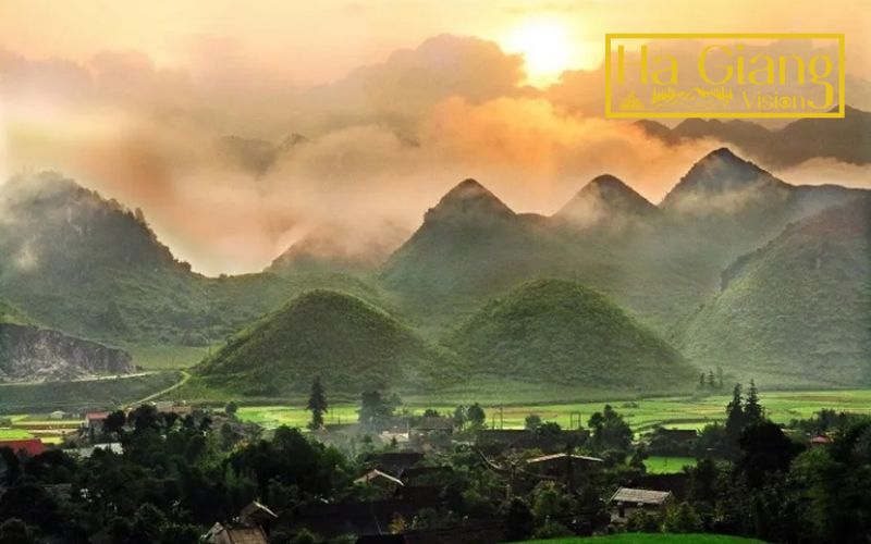 Ha Giang Loop tour for couples starts beautifully with a sunrise at Quan Ba.