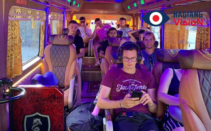 Limousines make the Hanoi to Ha Giang trip smoother and more relaxing.