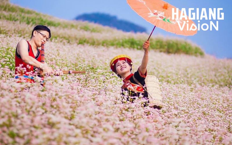 The Buckwheat Flower Festival features ethnic music echoing through mountain villages.
