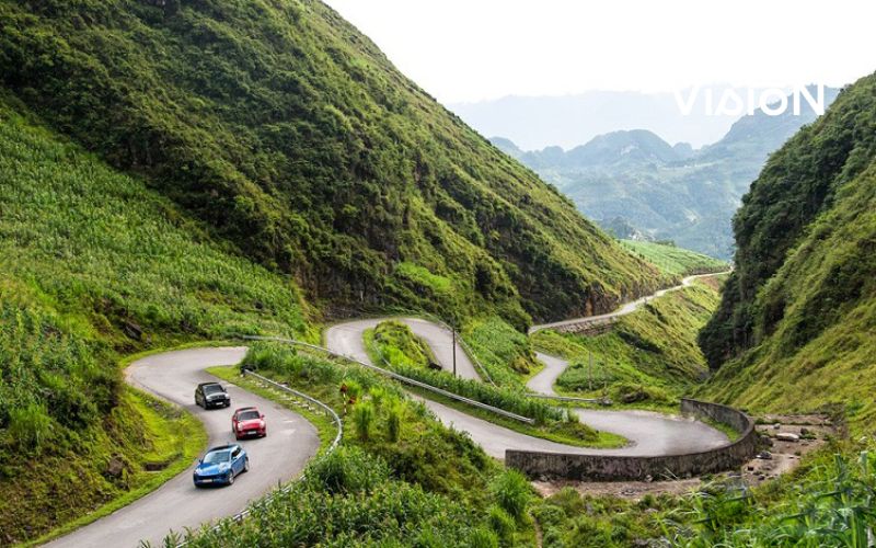 Ha Giang Loop by car 4D3N is the complete experience.
