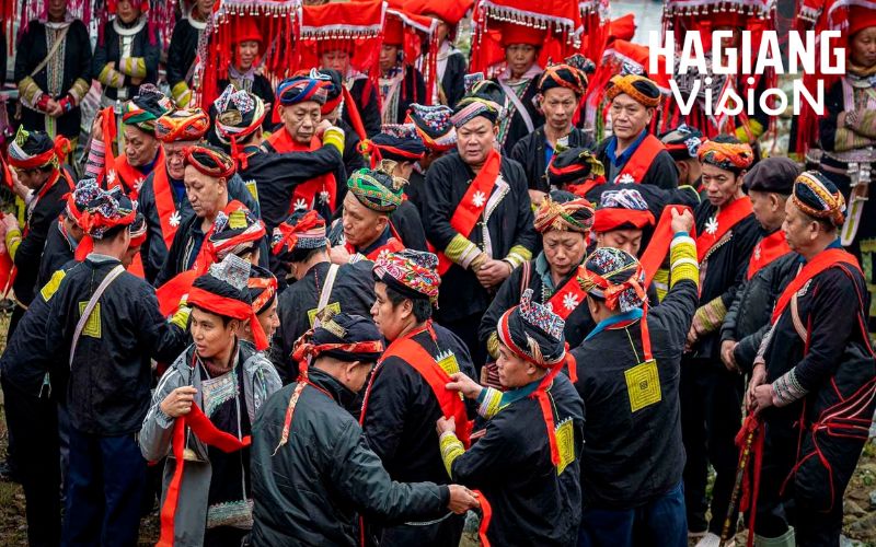 Cấp Sắc ceremony marks spiritual growth and cultural identity.