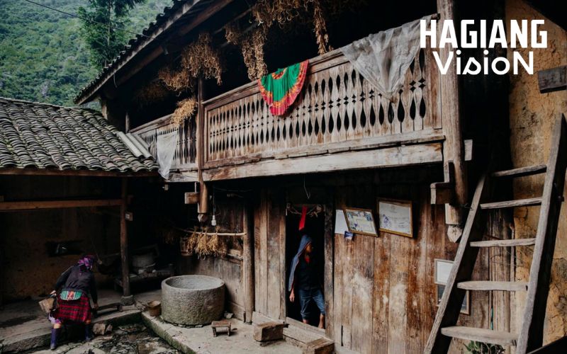 Dong Van culture appears clearly through Pao’s House traditional architecture