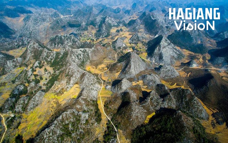 Dong Van geopark showcases ancient geology, fossils, and dramatic limestone mountains