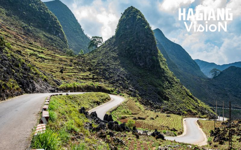 Smart preparation makes long-distance Ha Long Bay to Ha Giang travel easier and safer.