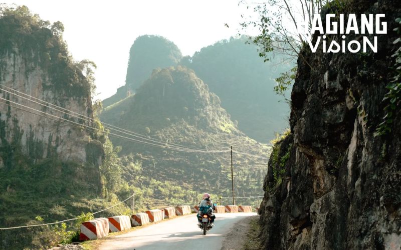 Ha Giang to Ninh Binh routes comparison helps travelers choose better